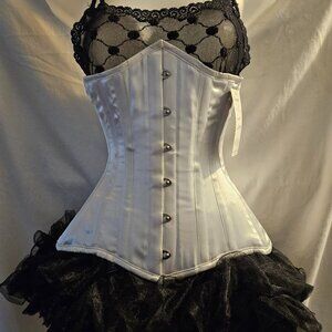 *SALE!* NWT White Bridal XXS 18" Tight Lacing Corset